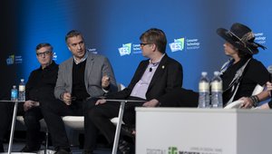 CES panel: bitcoin’s crash was needed, blockchain forages forward